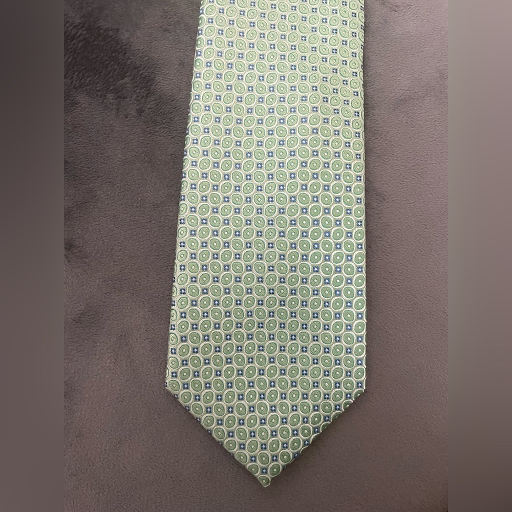 Light green and blue pattern tie